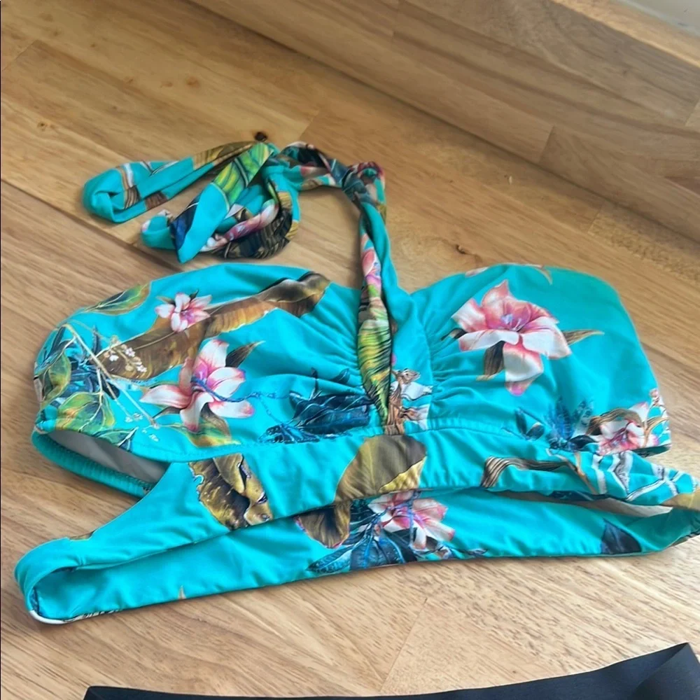 Zara Turquoise Floral and Black Bikini Set